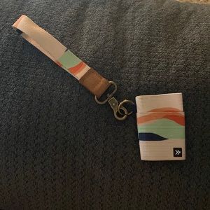 Thread wallet with Keychain